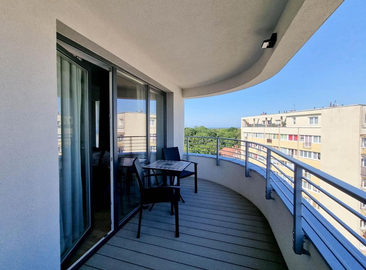Апартаменты Visit Baltic - Sun Towers -2 Sypialnie - Parking Inklusive Свиноуйсьце Экстерьер фото